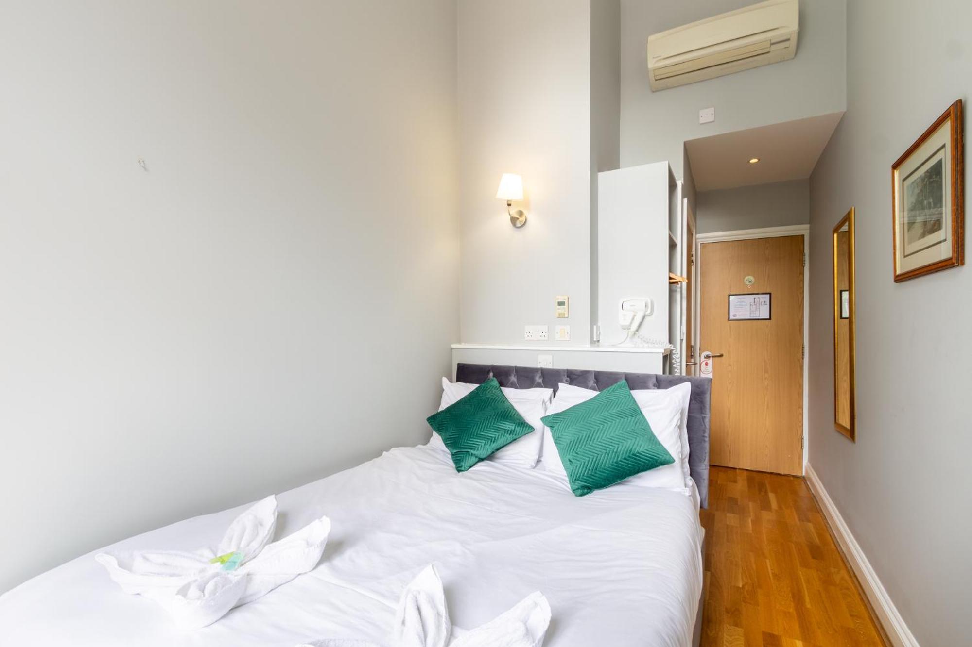 Coronation Hotel Λονδίνο Εξωτερικό φωτογραφία