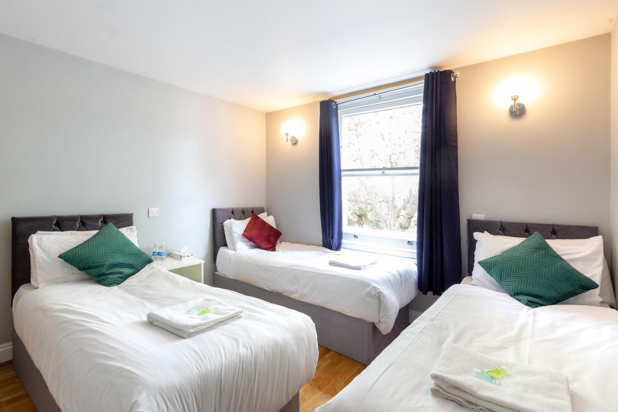 Coronation Hotel Λονδίνο Εξωτερικό φωτογραφία